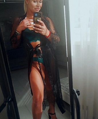 Анкета проститутки Екатерина - город Леплей, 27 лет, №12242